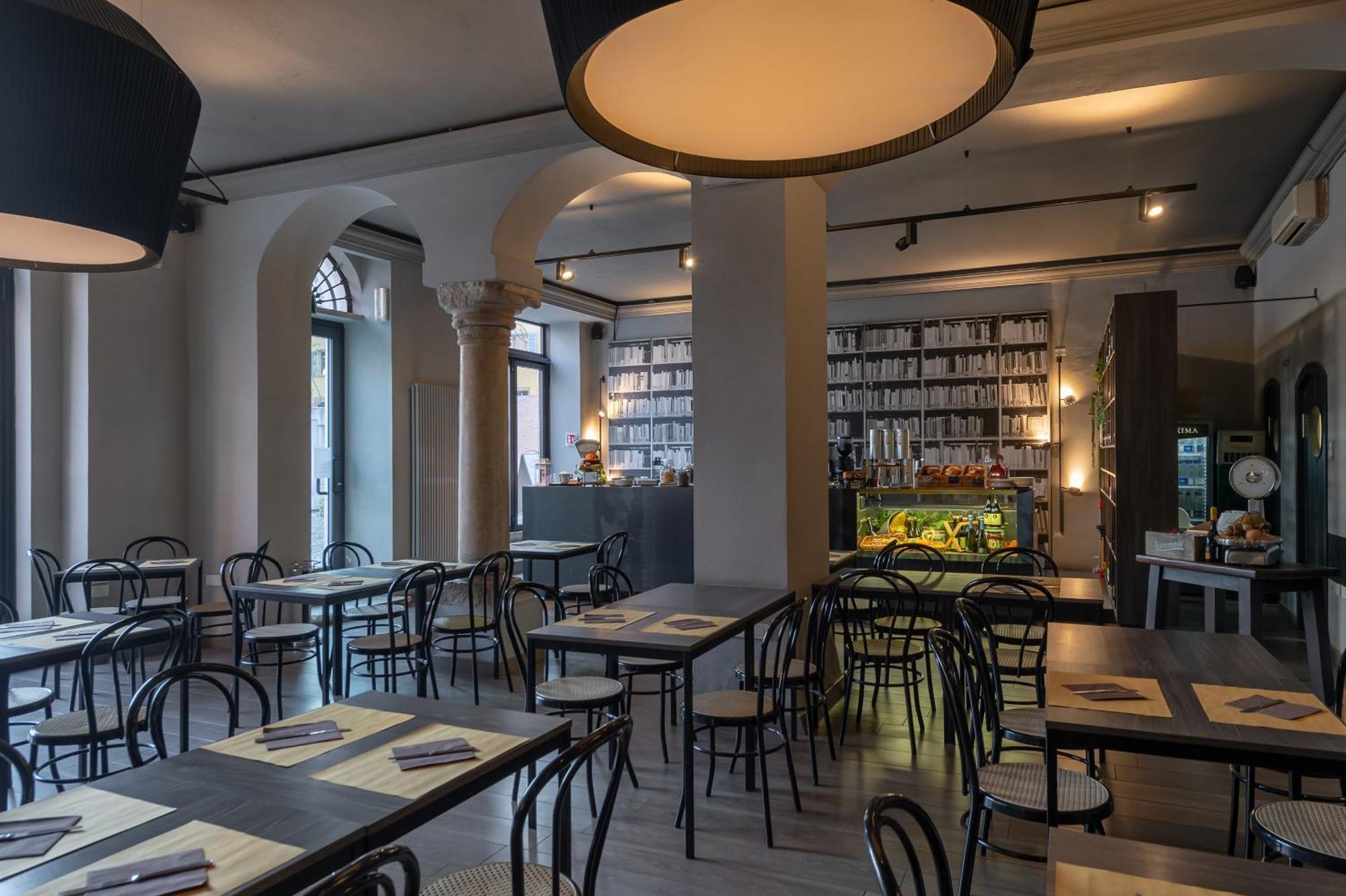 Residenza Accademia Hotel Мантова Екстериор снимка