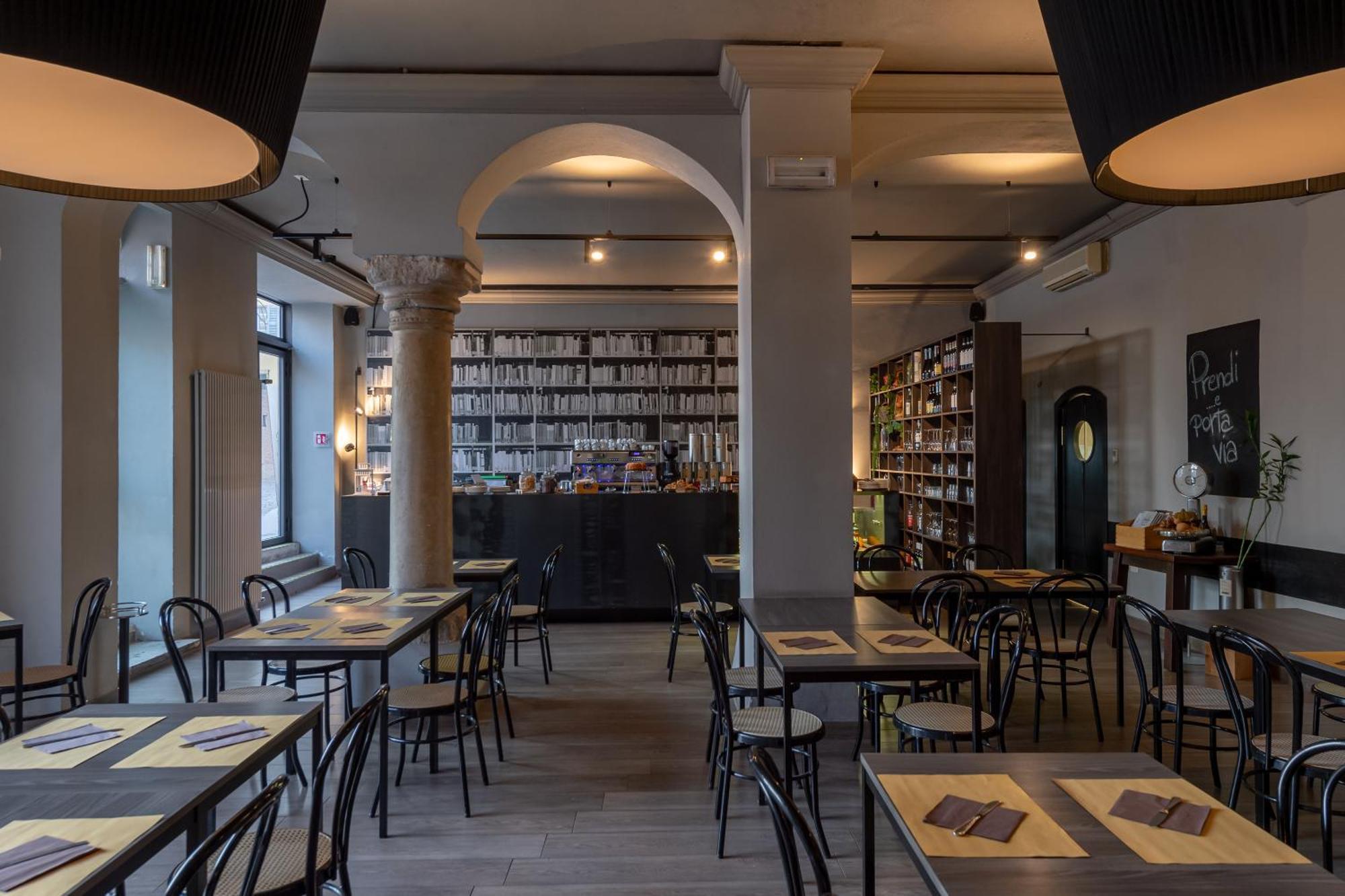 Residenza Accademia Hotel Мантова Екстериор снимка