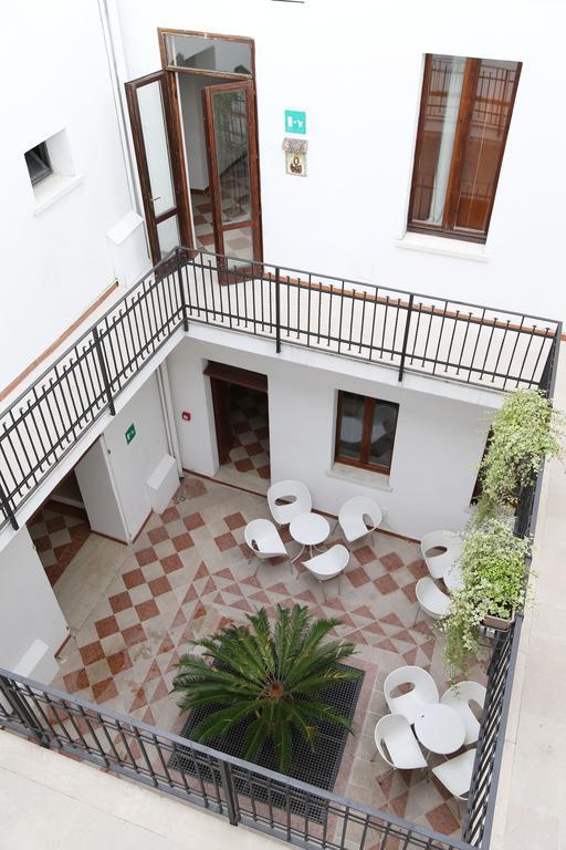 Residenza Accademia Hotel Мантова Екстериор снимка