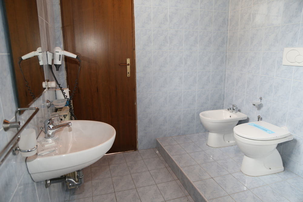 Residenza Accademia Hotel Мантова Екстериор снимка