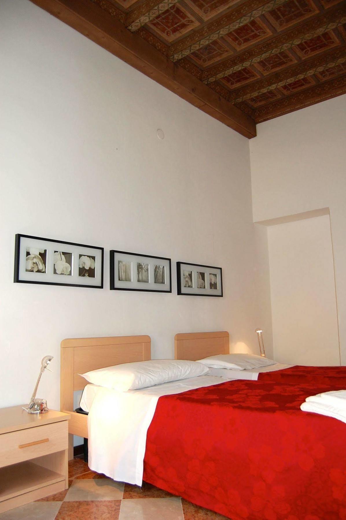 Residenza Accademia Hotel Мантова Екстериор снимка